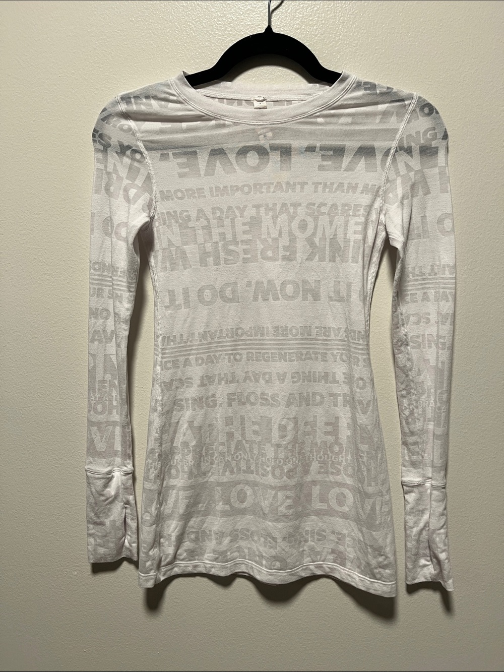 LULULEMON Vintage Manifesto Burnout Long Sleeve White, Size 4